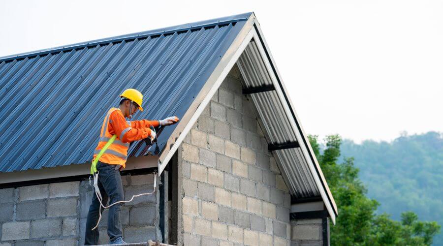 Professional residential roofers in Coalmont, CO
